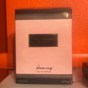 New in box. Victoria Secret forever sexy parfum